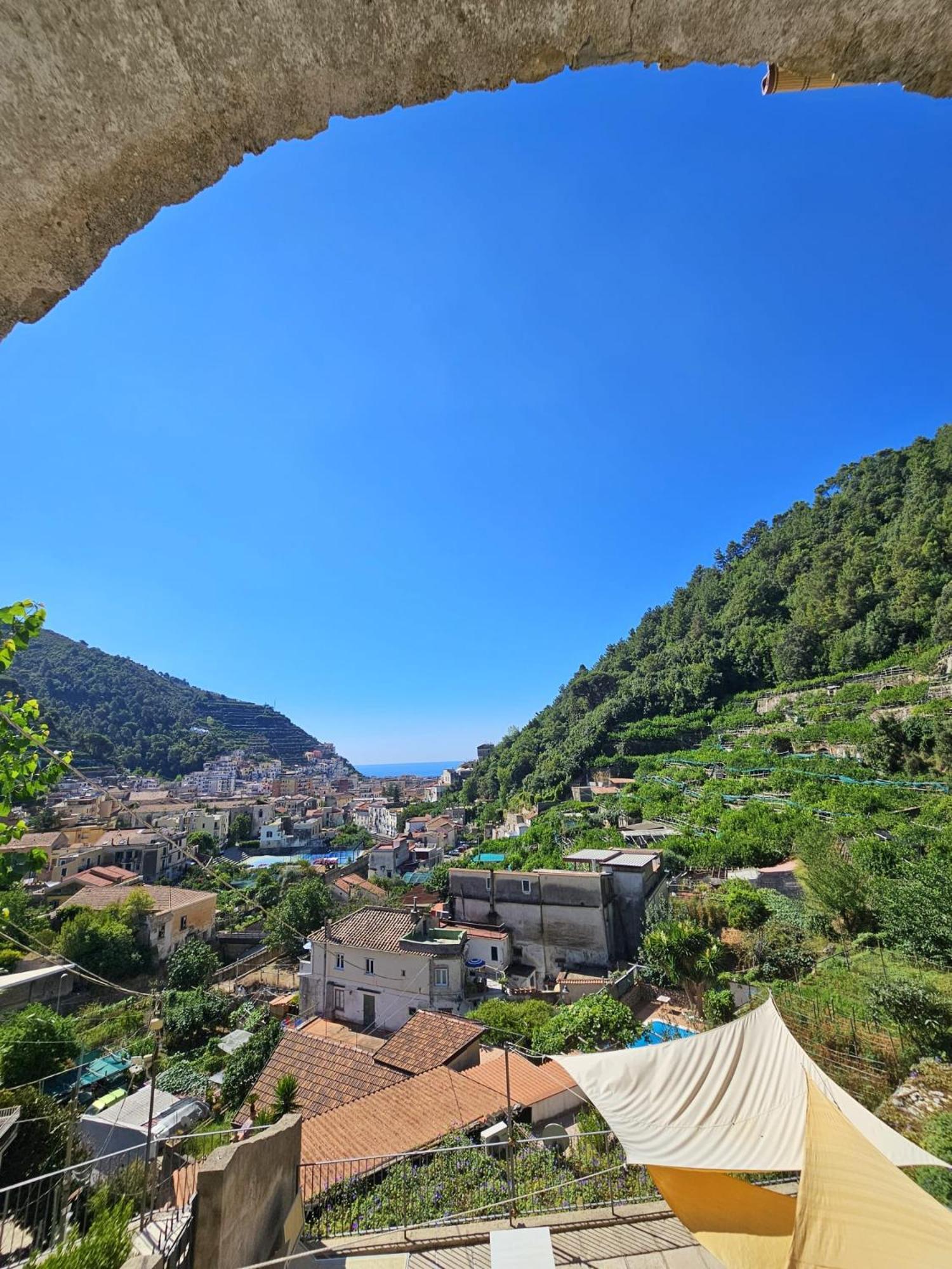 Villa Ines Майорі Екстер'єр фото